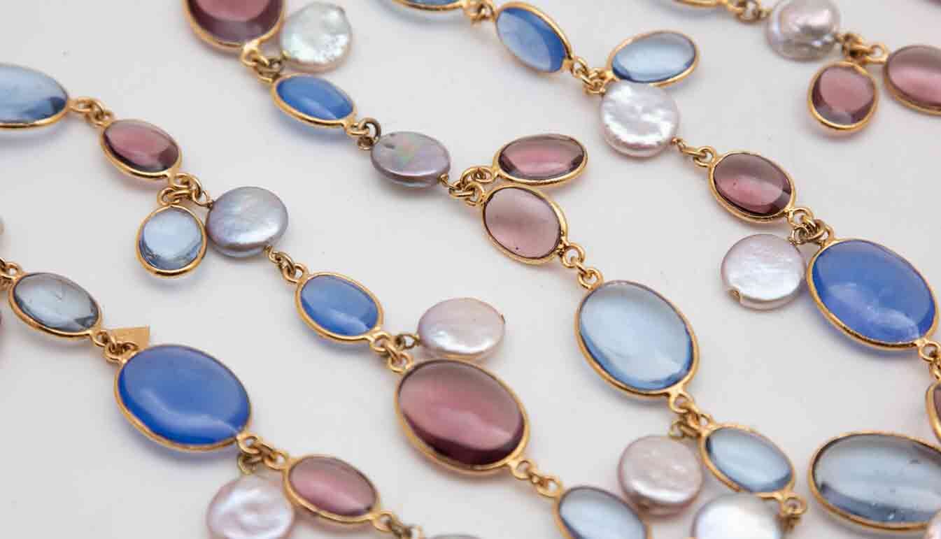 blue-pearl-gold-chain
