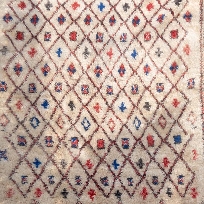 diamond-moroccan-berber-rug