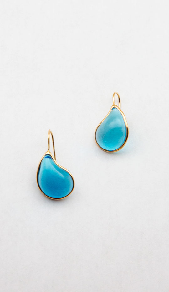 blue-gold-teardrops-earrings