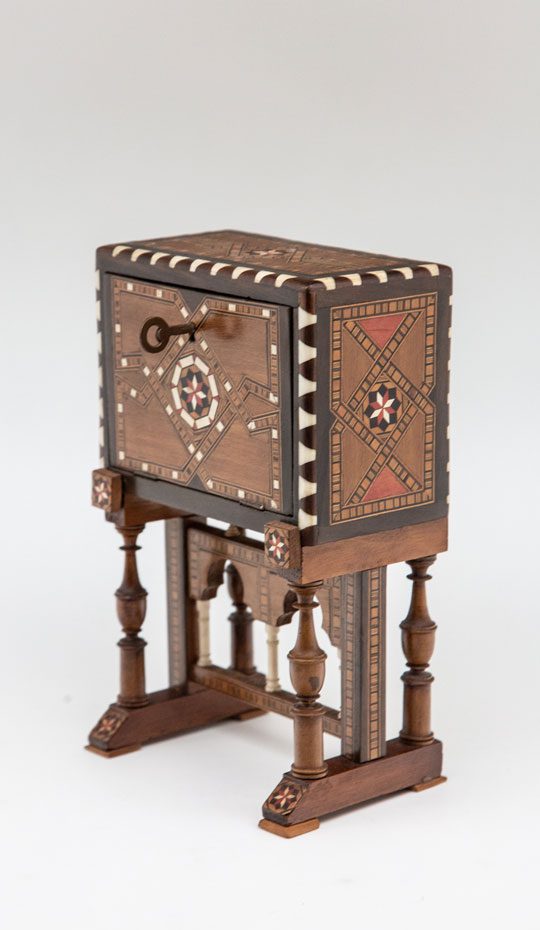 wood-inlay-small-cabinet