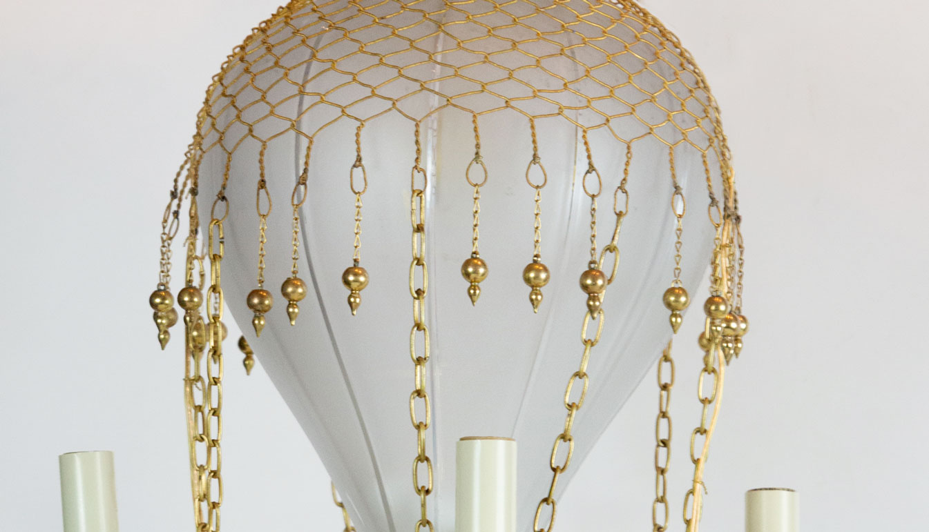 hot-air-balloon-chandelier