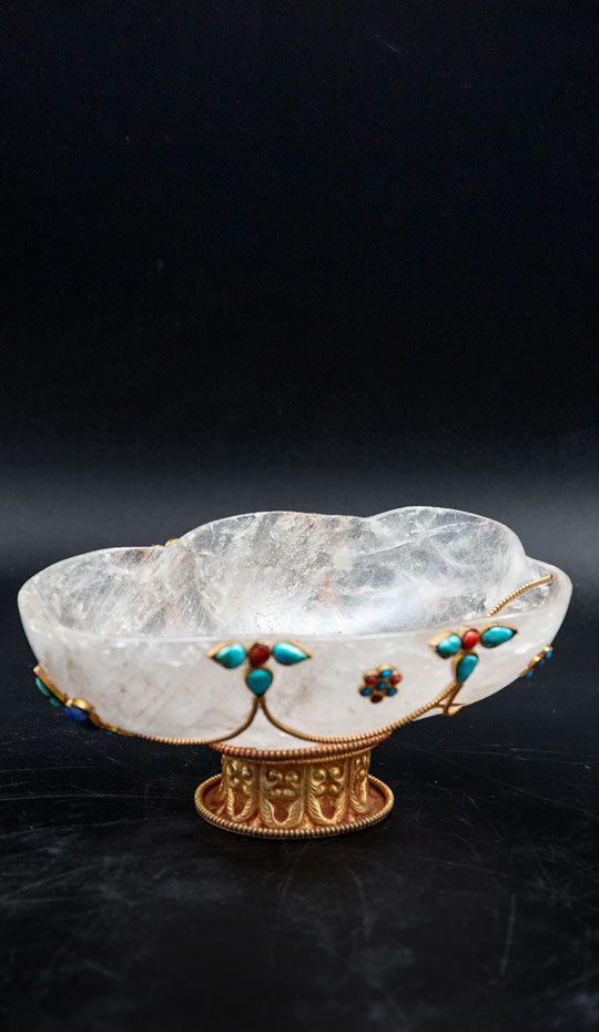 cloud-shape-rock-crystal-footed-bowl