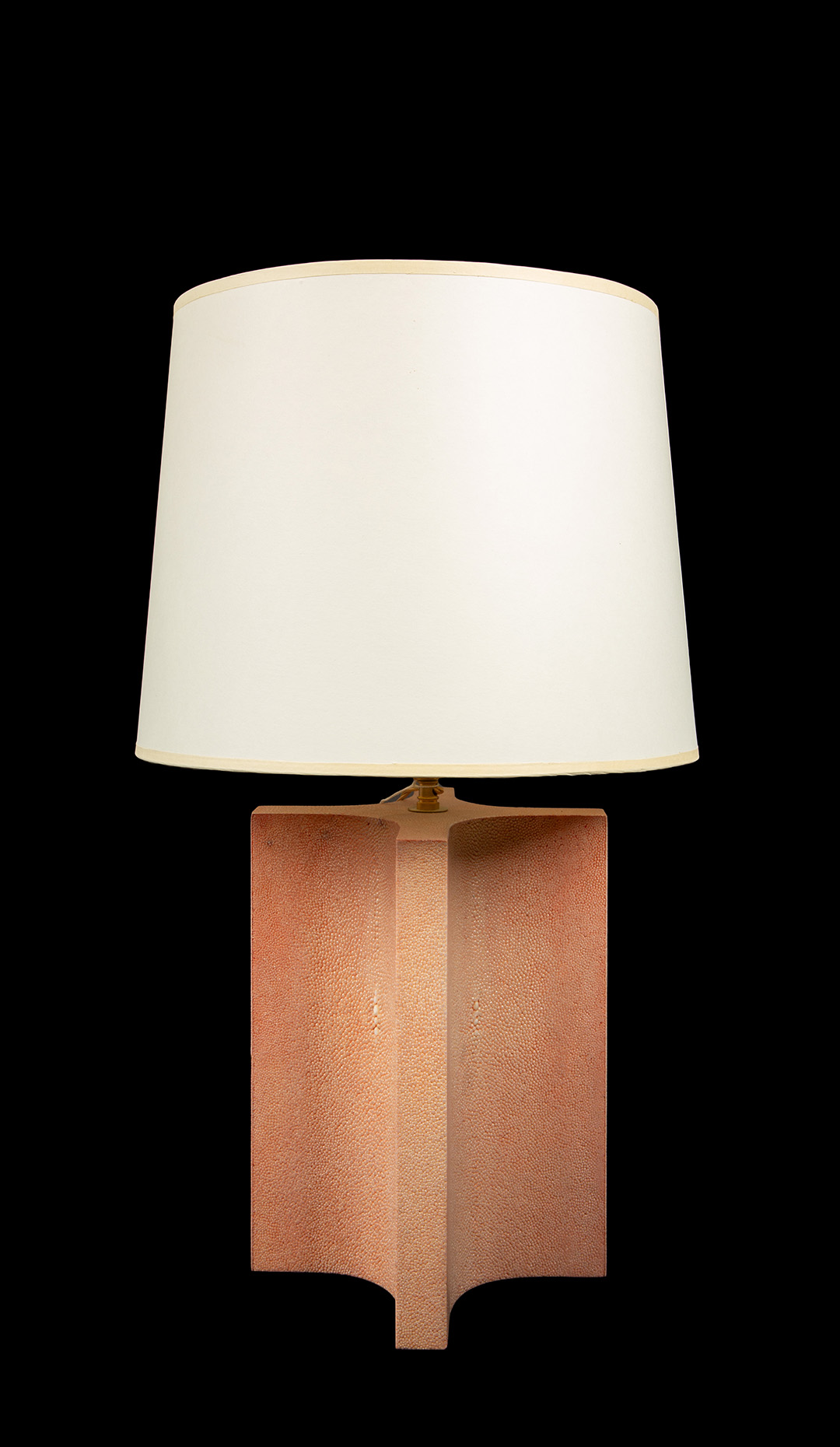 X-Shaped Shagreen Lamp