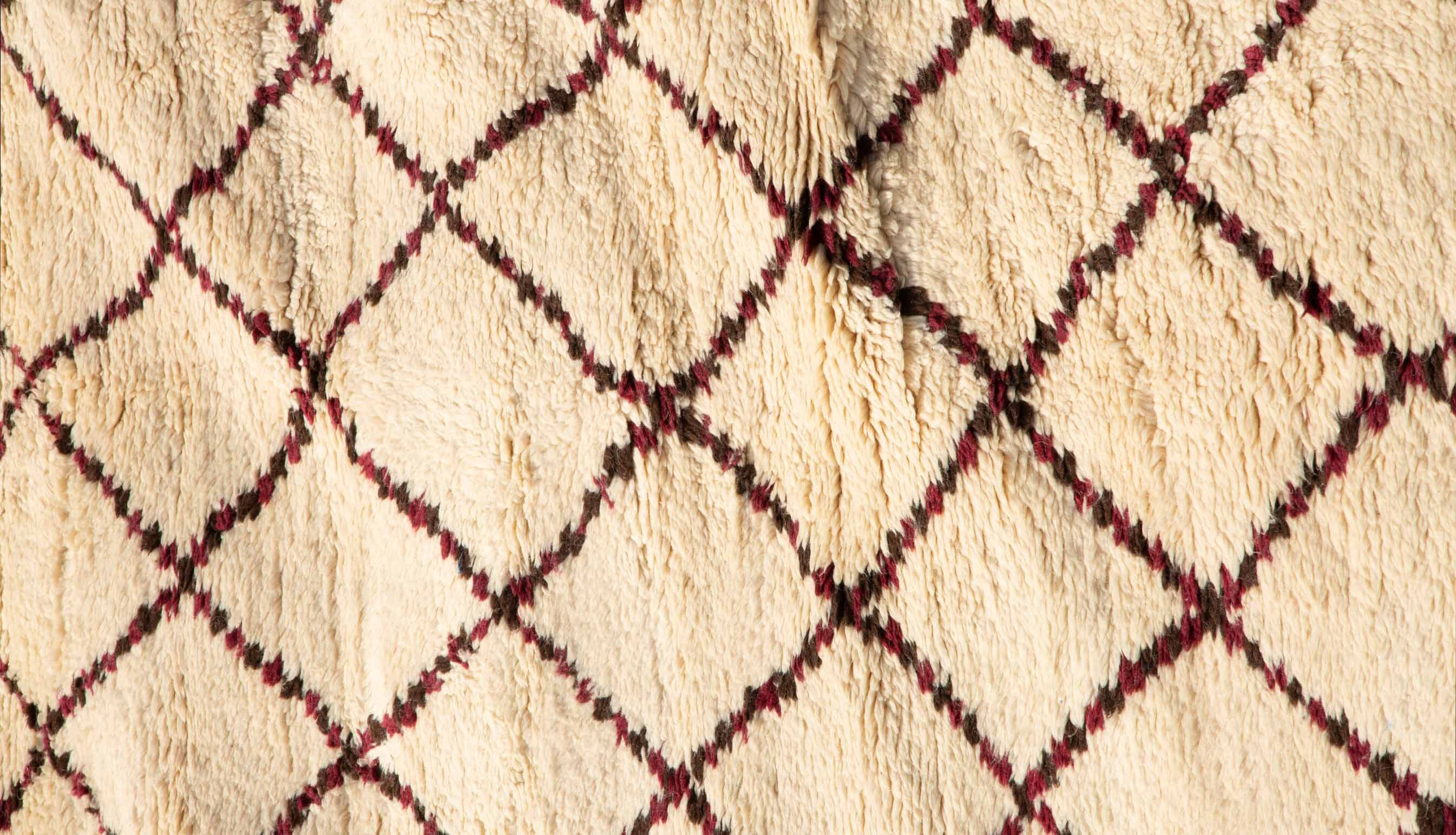 Multi-color Argyle Moroccan Wool Rug, 92.5