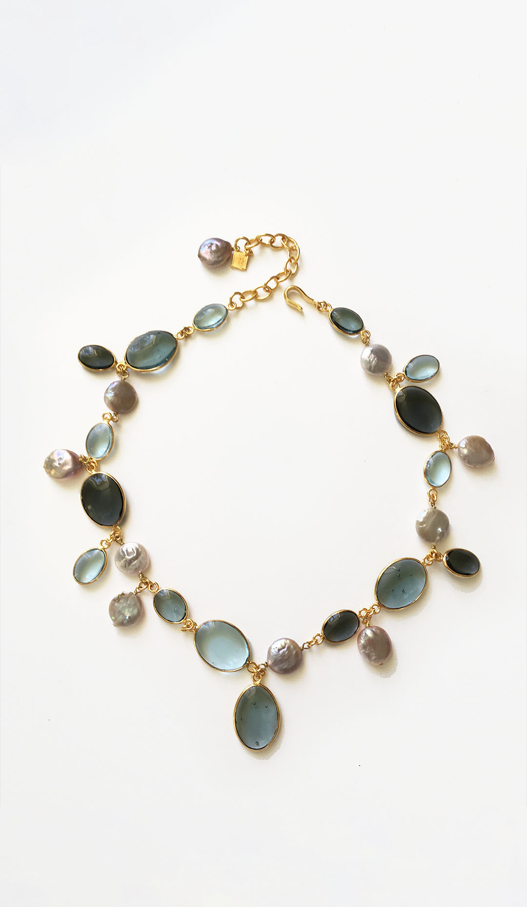 Pebble & Pearl Short Necklace, Lune Fumee