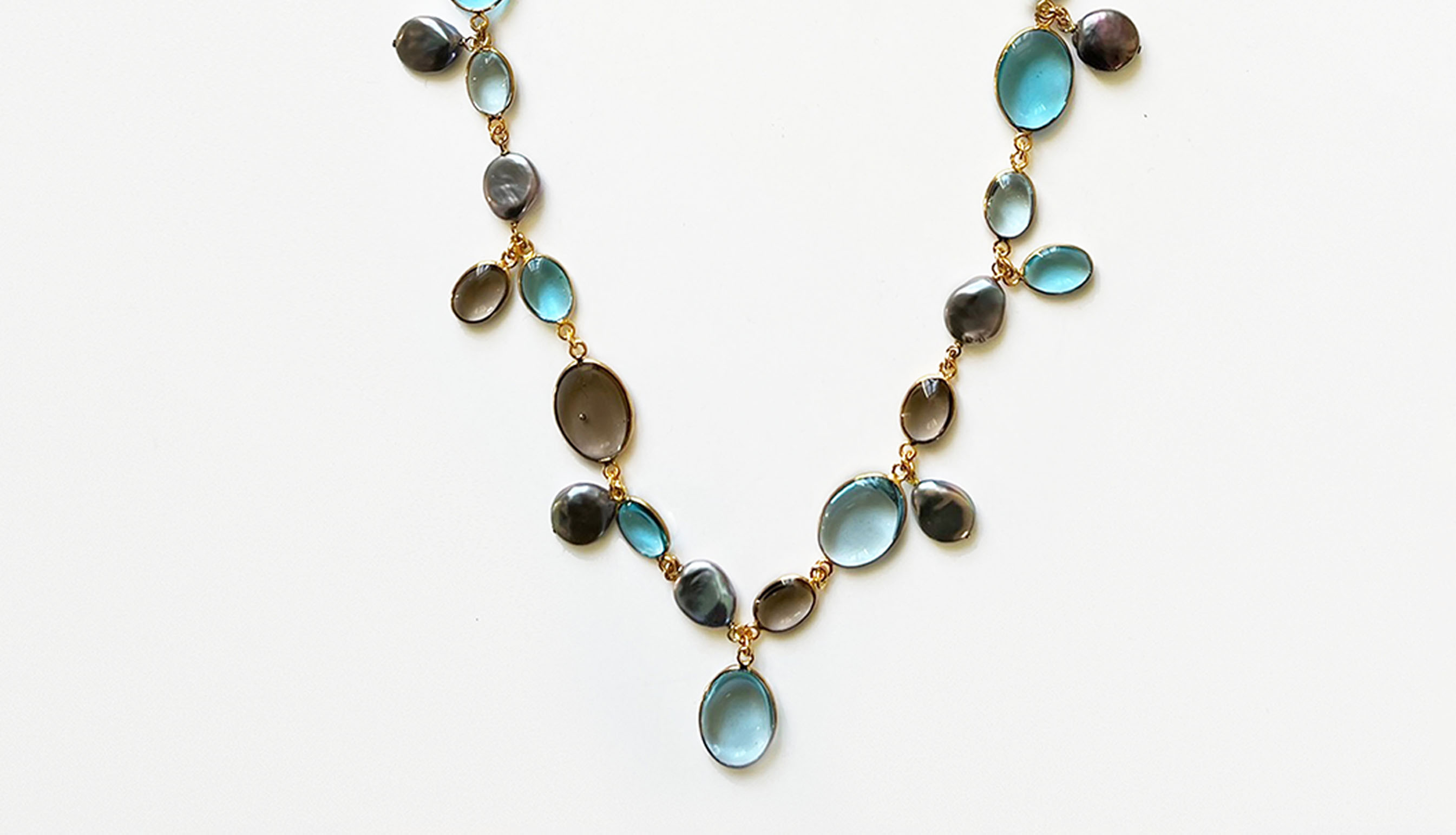 Pebble & Pearl Necklace