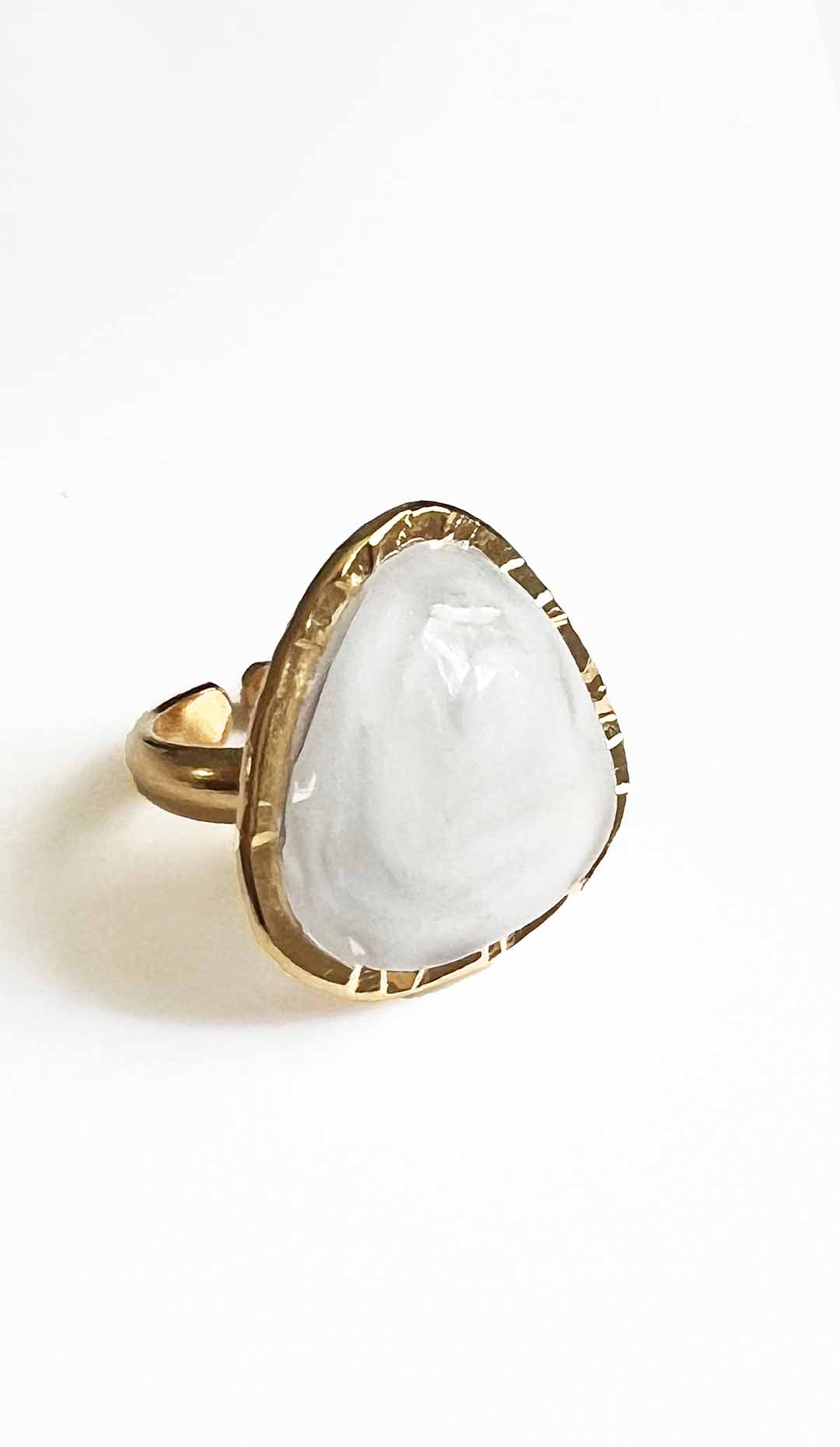 Hammer Baroque Pave Ring, Opaline