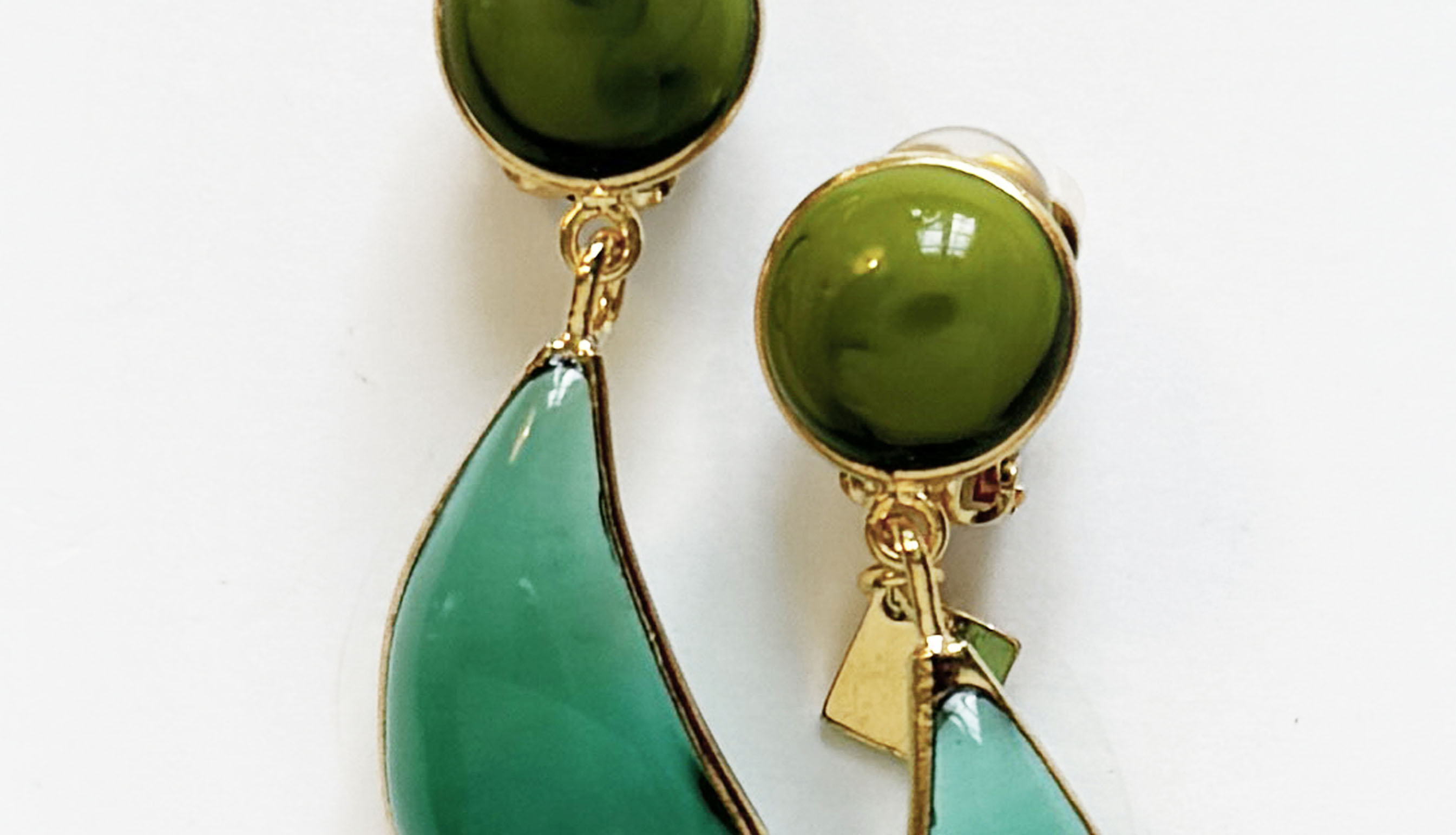 Lou lou De La Falaise Bi-Color Teardrop Clip Earrings, Ivy