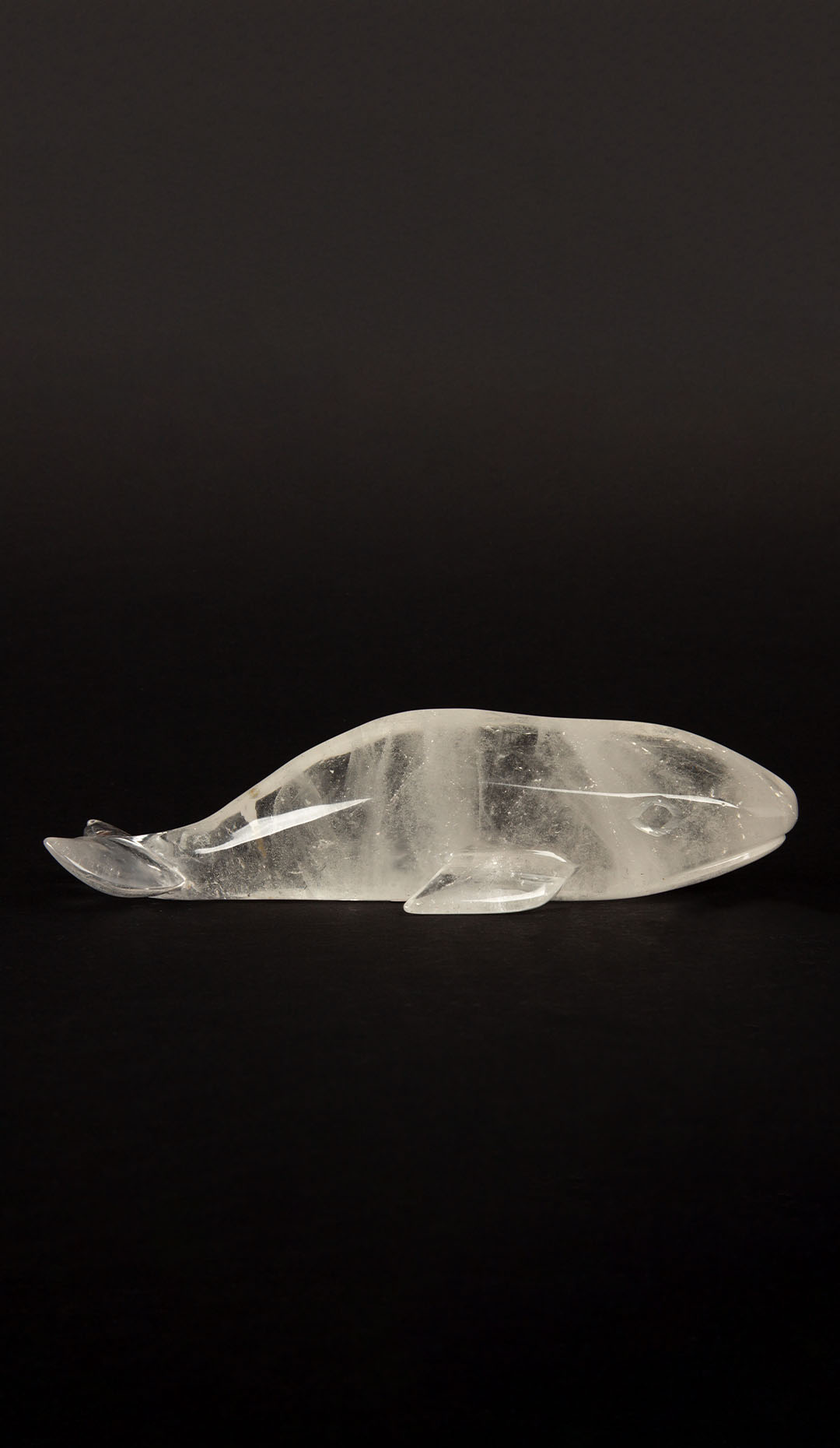 Crystal Majesty: Hand-Carved Rock Crystal Whale