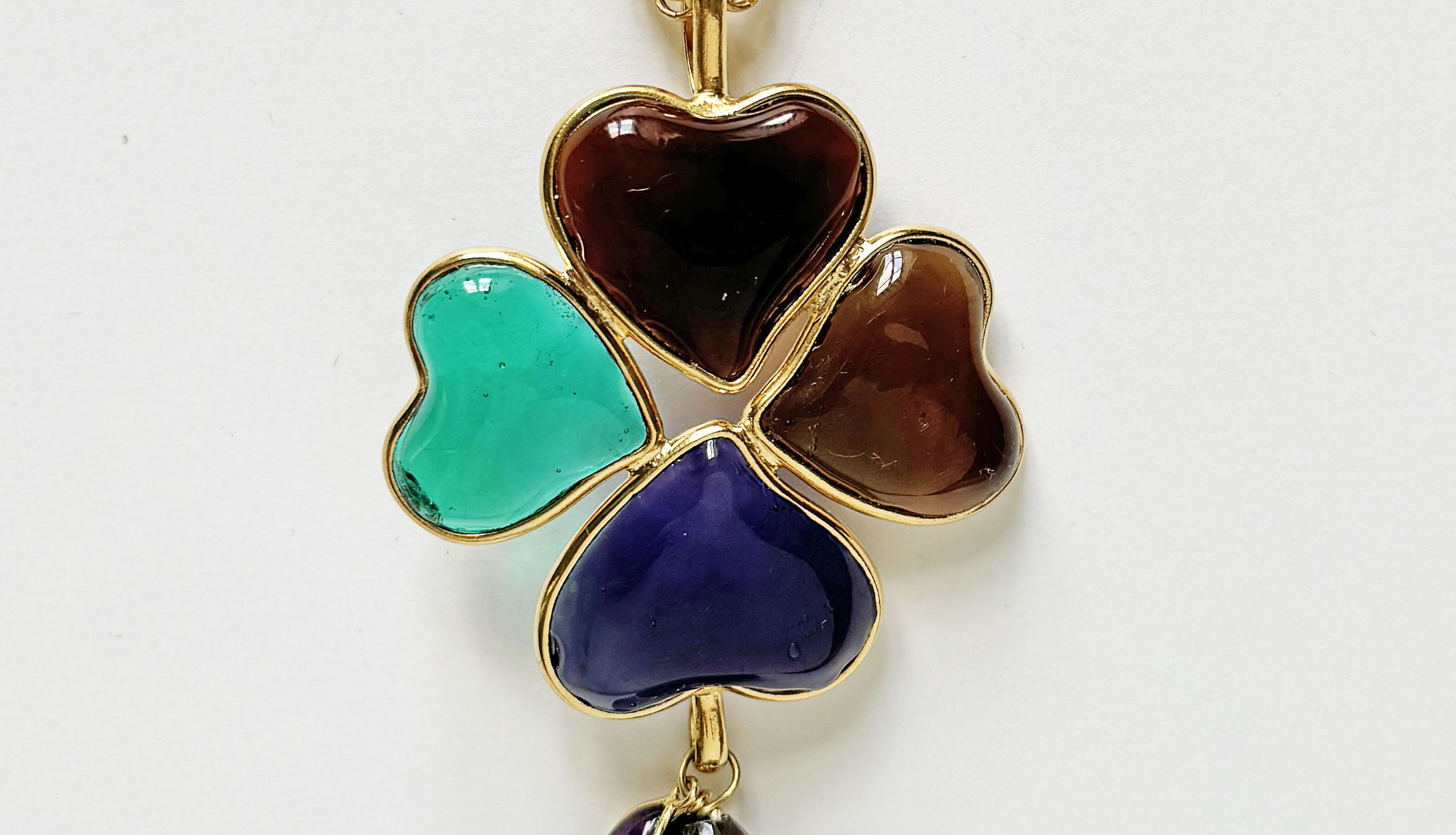 Loulou De La Falaise Clover Pendant, Multicolor
