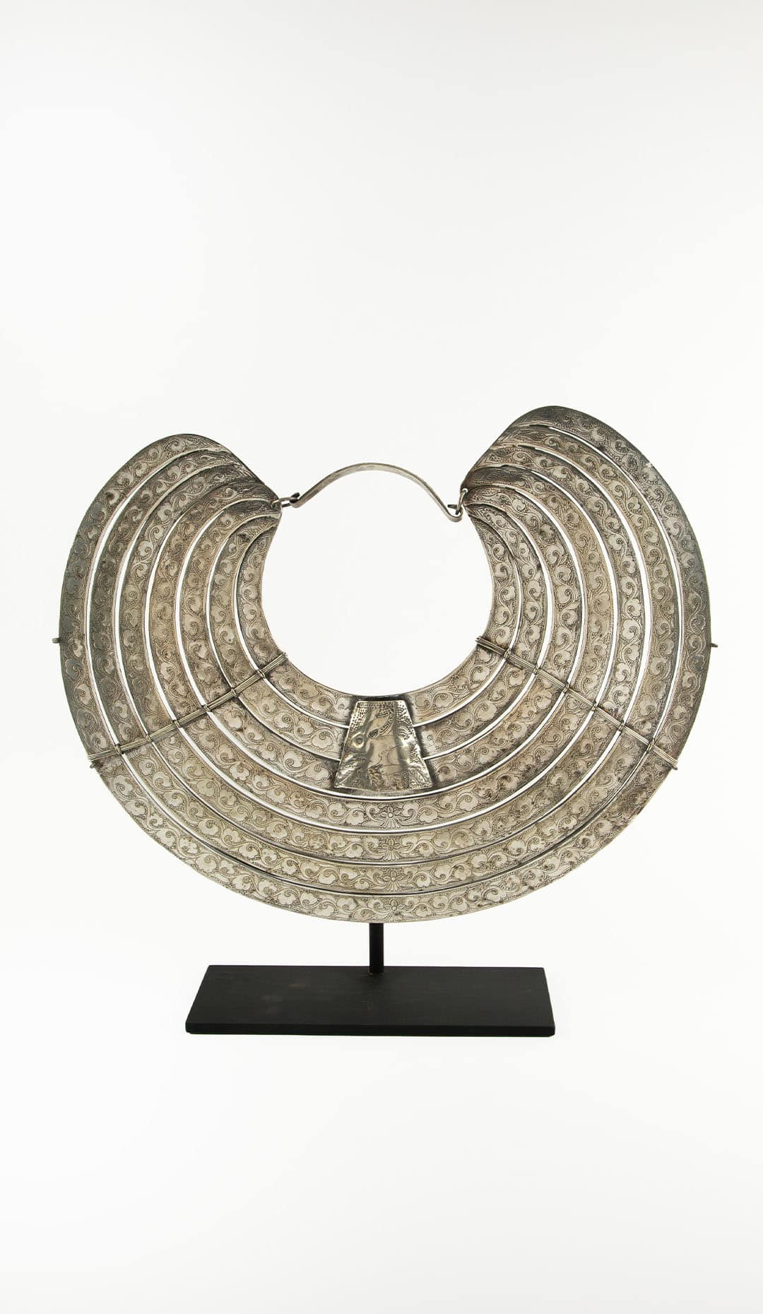 Miao Tribe Silver Necklace 7 Ring Design